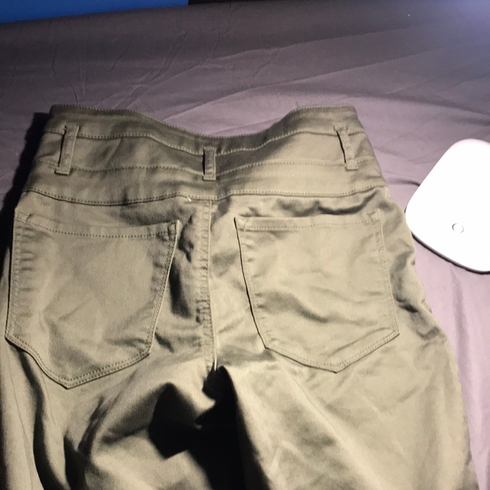 pants! - Picture 4 of 4